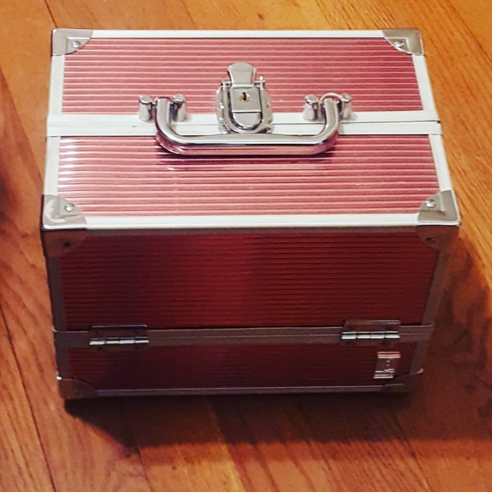 BIG Makeup Case